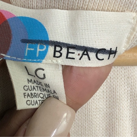 𝅺Free People Beach, two piece, cream social set - Picture 6 of 15